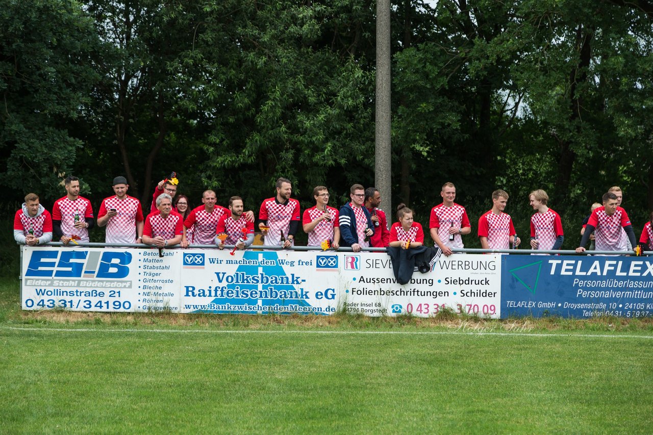 Bild 51 - Aufstiegsspiel SG Borgstedt/Brekendorf - SV Wahlstedt : Ergebnis: 1:4